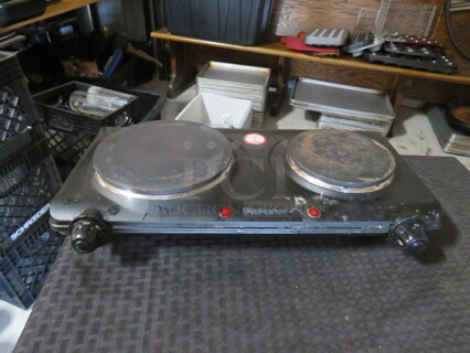 One Elite Gourmet Electric 2 Burner. 1500 Watt. 120 Volt. #EDB-302BF.