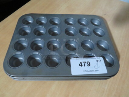 24 Hole Mini Muffin Pan. 4XBID