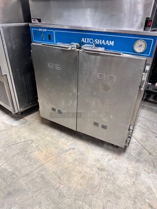 Alto-Shaam 750-CTUS Hot Food Holding Cabinet - 120V Tested and Working