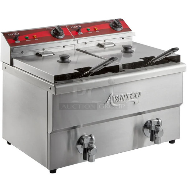 BRAND NEW SCRATCH AND DENT! Avantco 177F202 Stainless Steel 30 lb. Dual Tank Medium-Duty Electric Countertop Fryer w/ 2 Metal Fry Baskets and 2 Lids. 208/240 Volts, 1 Phase.
