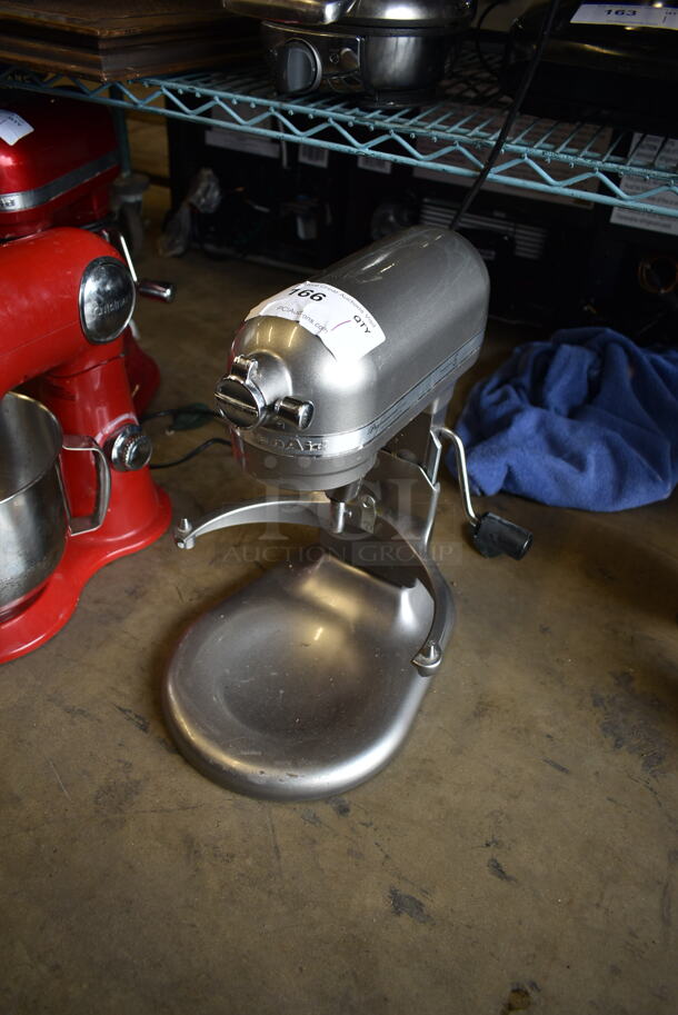 KitchenAid KSM6521XMSD Metal Countertop 5 Quart Planetary Dough Mixer. 120 Volts, 1 Phase. Tested and Working!