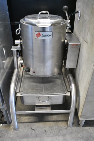 Legion EKF-5/TFH Stainless Steel Commercial Electric Powered 5 Gallon Steam Kettle. 208 Volts, 3 Phase.