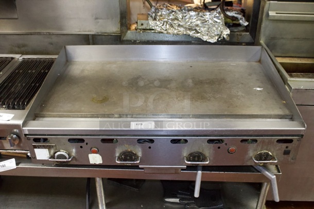 Vulcan MSA48-101 48" Countertop Natural Gas Griddle with Snap Action Thermostatic Controls - 108,000 BTU. TESTED. WORKING! Missing 2 Controls