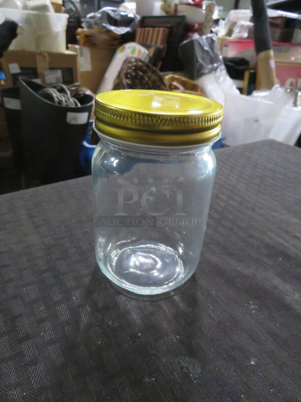 NEW Glass Jar With Lid. 10XBID