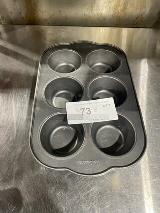 Uniware 6 Slot Muffin/Cupcake Baking Pan!