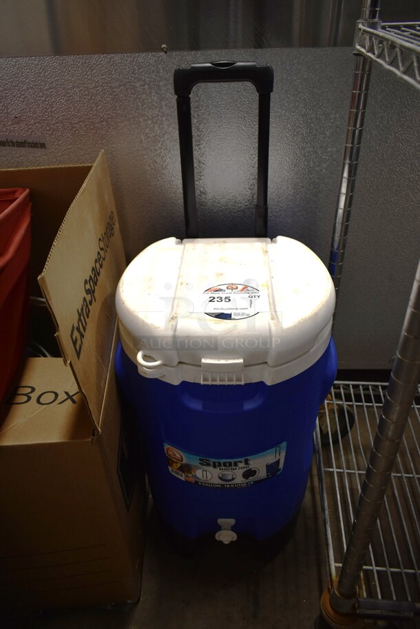 Igloo Sport Blue and White 5 Gallon Portable Cooler.