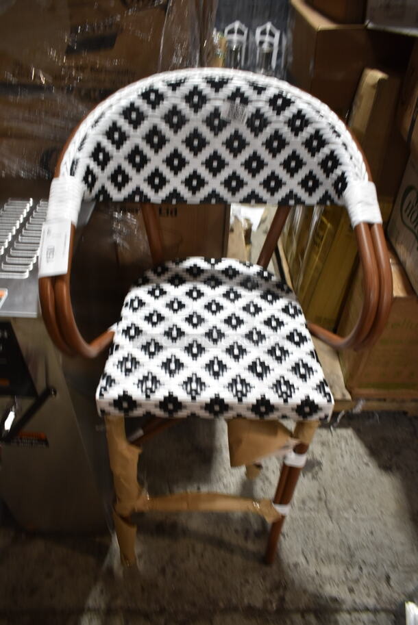 BRAND NEW SCRATCH AND DENT! Wicker Style Bar Height Chair. 