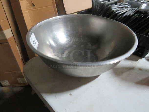 16 Inch Stainless Steel Mixing Bowl. 2XBID