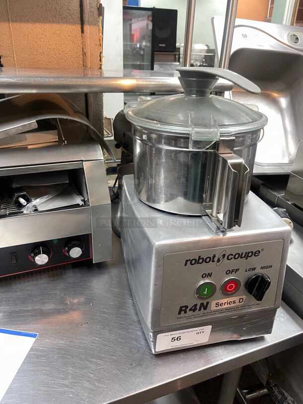 REFURBISHED! Robot Coupe R4N Commercial 4.5 QT Batch Bowel Food Processor 220 VOLT 3 PH NSF  Tested and Working!