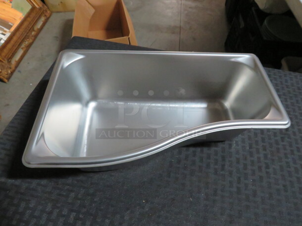One NEW Vollrath 3.8 Quart 1/3 Size Outer 4 Inch Deep Super Shape Stainless Steel Wild Food Pan. #3100340. $40.92 - Item #1118256