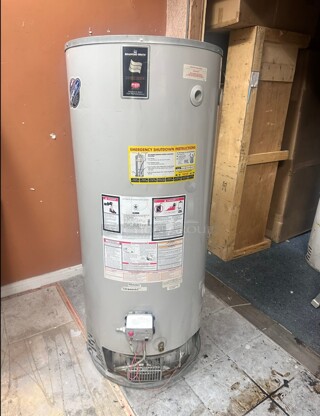 Bradford White 75 Gallon Gas Water Heater 76,000 BTU