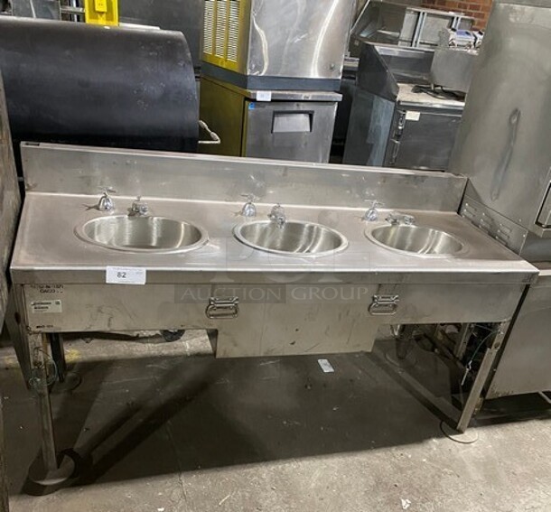 Highland Outdoor Portable 3 Compartment Sink! With Back Splash! All Stainless Steel! On Legs!