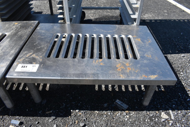 Metal Commercial Dunnage Rack. 30x21x11.5