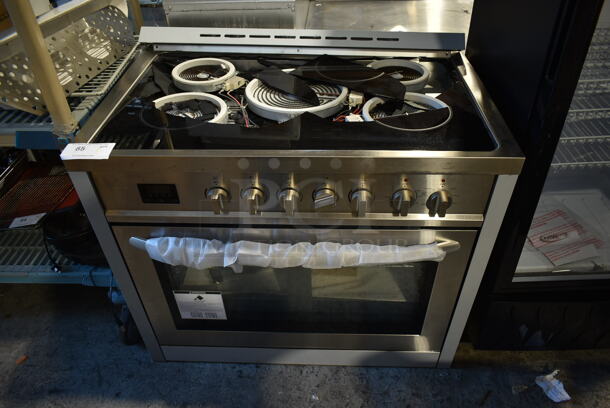 KoolMore KM-FR36EE-SS Stainless Steel Electric Powered 4 Burner Range. See Pictures for Damaged Stove Top. 240 Volts, 1 Phase. 