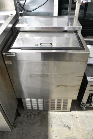 Glastender ST24-S Stainless Steel Commercial Back Bar Bottle Cooler w/ Sliding Lid. 115 Volts, 1 Phase. 