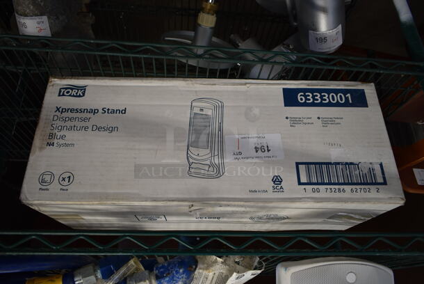 BRAND NEW IN BOX! Tork 6333001 Napkin Dispenser.