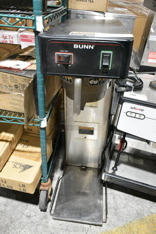 Bunn TB3Q Stainless Steel Commercial Countertop Iced Tea Machine. 120 Volts, 1 Phase. 