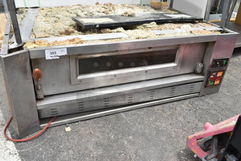 Morretti System Stainless Steel Commercial Electric Powered Single Deck Bakery Oven. 208-240 Volts. 