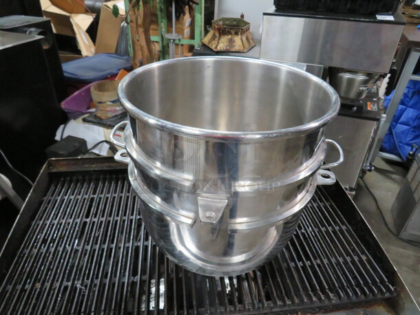 One Stainless Steel 30 Quart Mixer Bowl. Looks NEW.