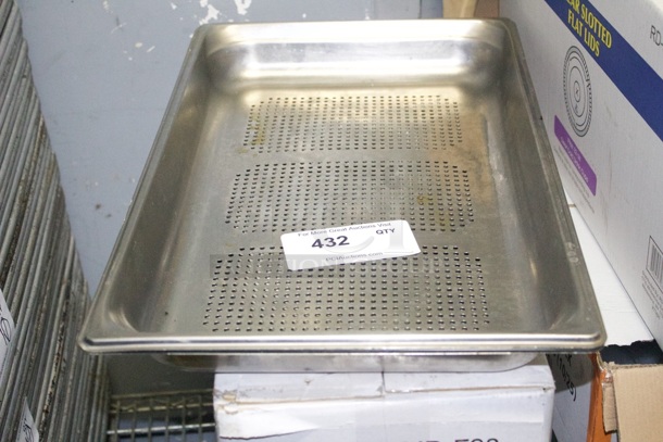 Full Size Perforated Hotel Pans, 2-1/2" Deep. 20x Your Bid