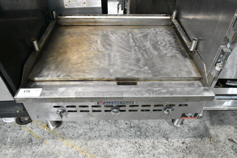 Bakers Pride Stainless Steel Commercial Countertop Natural Gas Powered Flat Top Griddle. 