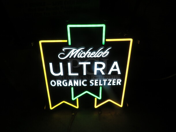 One Working Michelob Organic Seltzer Ultra Electric Light.