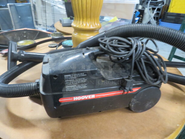 One Hoover Porta Power 1. 