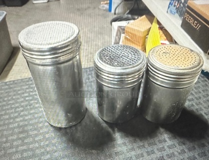 Assorted Stainless Steel Dredge. 4XBID