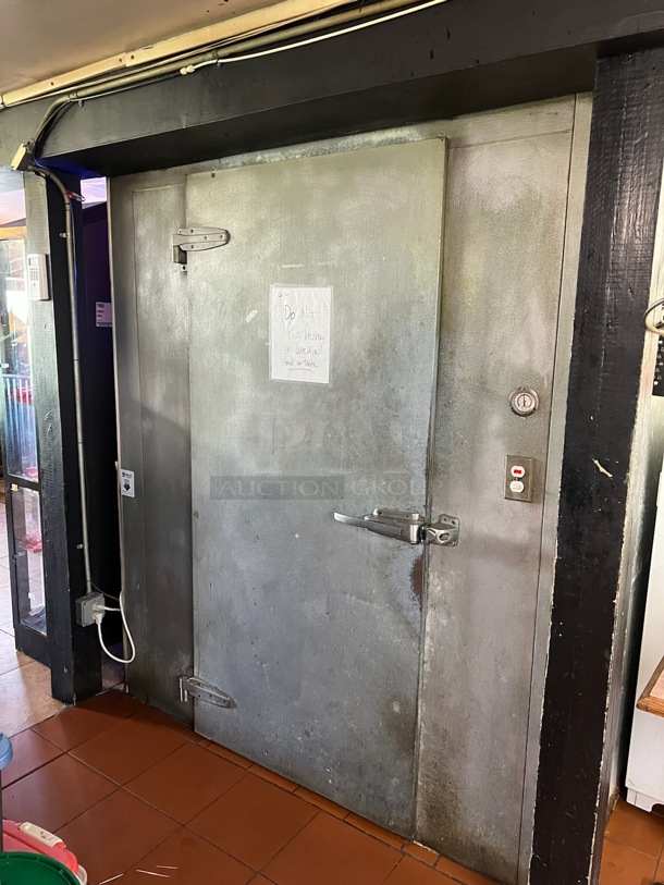 6'x7'x7' Walk In Cooler Box w/ Tecumseh Model AK169AT-038-J7 Compressor and Heatcraft Model C30AG Condenser. 115 Volts, 1 Phase. Picture of the Unit Before Removal Is Included In the Listing.