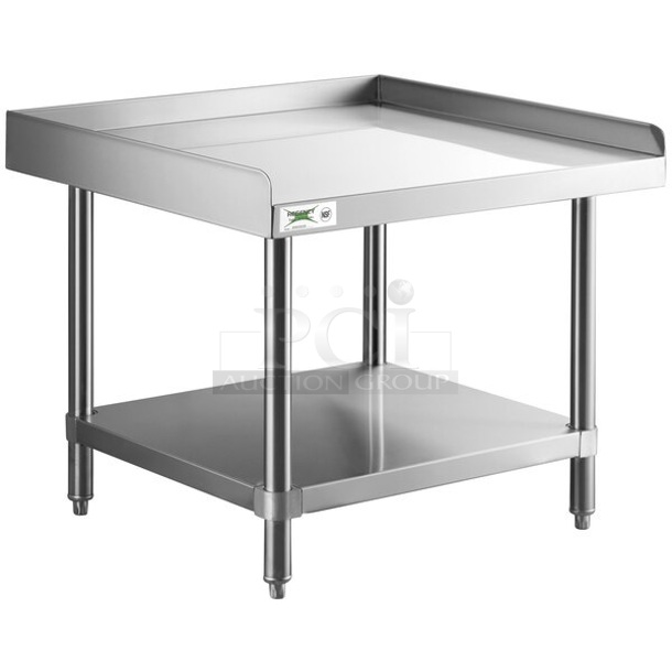 BRAND NEW SCRATCH AND DENT! Regency 600ES3030S 30" x 30" 16-Gauge Stainless Steel Equipment Stand with Undershelf