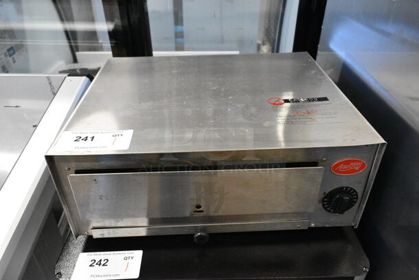 Avantco 177CPO12 Stainless Steel Commercial Countertop Snack / Pretzel / Pizza Oven. 115 Volts, 1 Phase. - Item #1146245