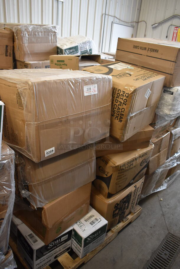 PALLET LOT of 20 BRAND NEW Boxes Including 500TW9 Choice 9 oz. Translucent Thin Wall Plastic Cold Cup - 2500/Case, Tellus Products 9" x 9" No PFAS Added Natural Bagasse Clamshell Container - 200/Case, 394345M Noble Medium Gloves, 394365M Noble Products Powder-Free Disposable Clear Vinyl Gloves for Foodservice - Medium - 1000/Case, 500CC12 Choice Clear PET Customizable Plastic Cold Cup - 12 oz. - 1000/Case, 500CC9 Choice 9 oz. Clear PET Customizable Plastic Squat Cold Cup - 1000/Case, 5008DWALLC Choice 8 oz. Tall Coffee Break Print Smooth Double Wall Paper Hot Cup - 500/Case, 129MCR32B Choice 32 oz. Black Round Microwavable Heavy Weight Container with Lid 7 1/4" - 150/Case, 2 Box 346WSNSM Choice Medium Weight White Wrapped Plastic Spork, Straw, and Napkin Kit - 1000/Case, 74555-0150 Pizza Trays, Choice 32 oz. Clear RPET Hinged Deli Container - 200/Case, 433W8BGC Choice 8 lb. White Paper Bag - 500/Case. 20 Times Your Bid!