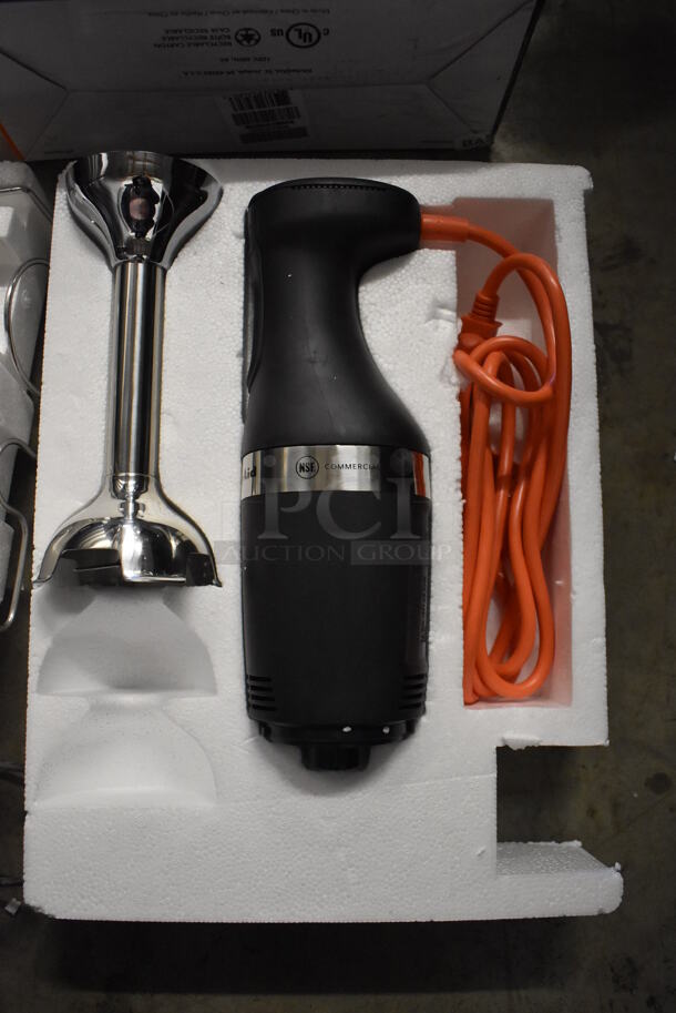 LIKE NEW! KitchenAid KHBC308OB Metal Commercial 300 Series 8" Two-Speed Immersion Blender. Unit Has Only Been Used a Few Times! 120 Volts, 1 Phase. Tested and Working! 