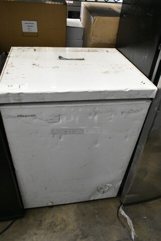 Hisense FC50D6EWD Metal Chest Freezer. 115 Volts, 1 Phase. Tested and Working!