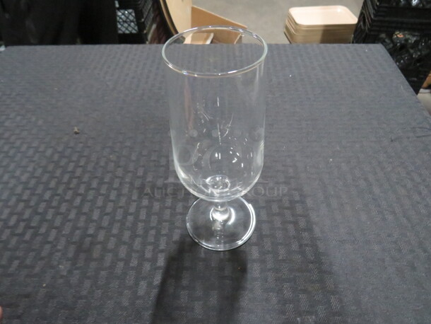 Stem Bar/Water/Beer Glass. 10XBID
