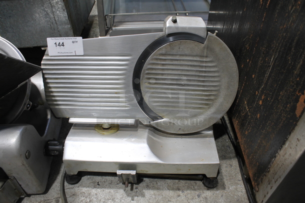 Globe C12 Stainless Steel Commercial Countertop Meat Slicer. 115 Volts, 1 Phase. Tested and Powers On But Parts Do Not Move