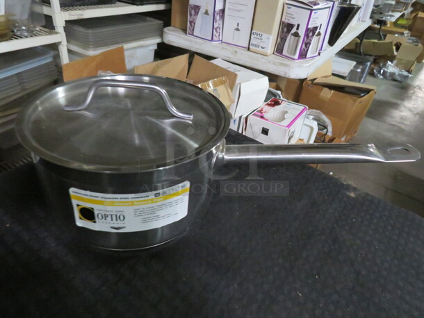 One NEW Vollrath Optio 1-3/4 Quart Stainless Steel Saute Pan With Lid. - Item #1117585