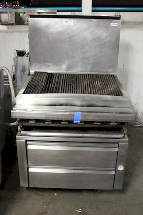 Jade Range 36" Griddle, Natural Gas, On 2 Drawer Refrigerated Chefbase, Remote Cooled, On Commercial Casters. In working Order. 36x38x62