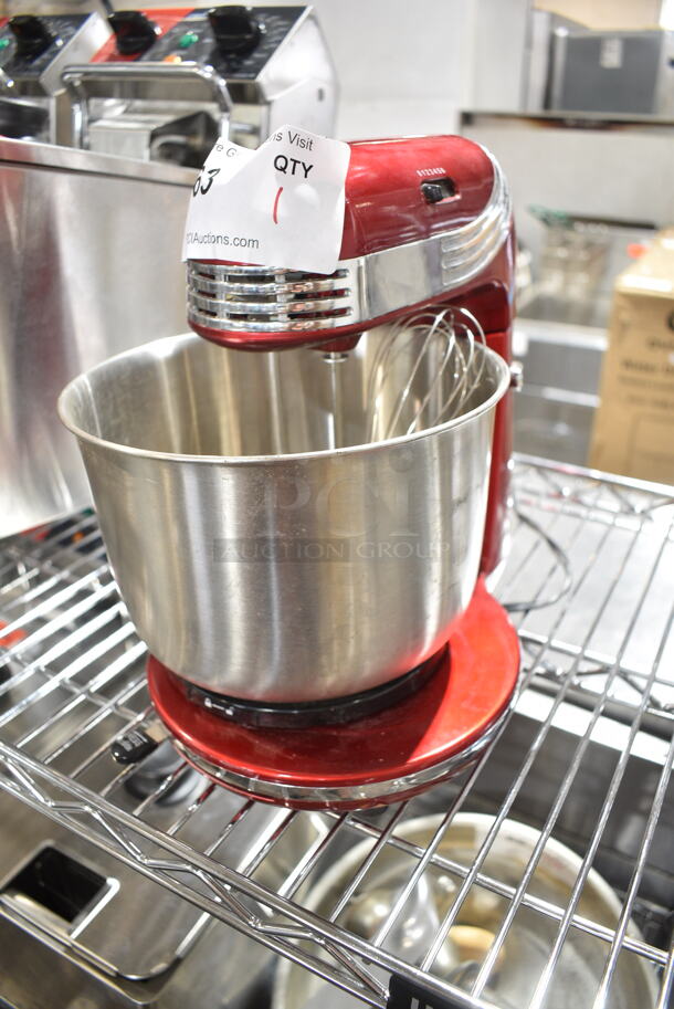 Dash DCSM250RD Metal Countertop Planetary Dough Mixer w/ Metal Mixing Cup. 120 Volts, 1 Phase. Tested and Working!