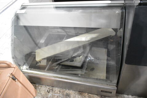 Henny Penny Stainless Steel Commercial Countertop Heated Display Case Merchandiser. 