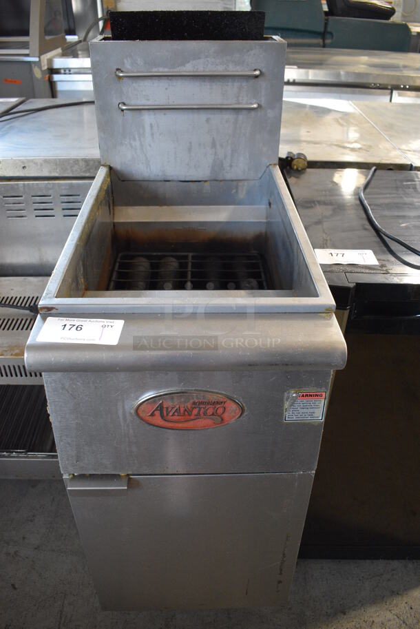 Avantco Model FF400-N Stainless Steel Commercial Floor Style Natural Gas Powered Deep Fat Fryer. 120,000 BTU. 15.5x30x48