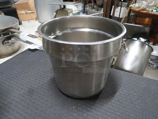 Vollrath SS 7.25 Quart Inset. #7818-4. 3XBID