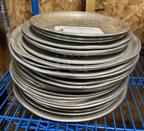 Assorted Pizza Pans, 12", 10" and 9" 