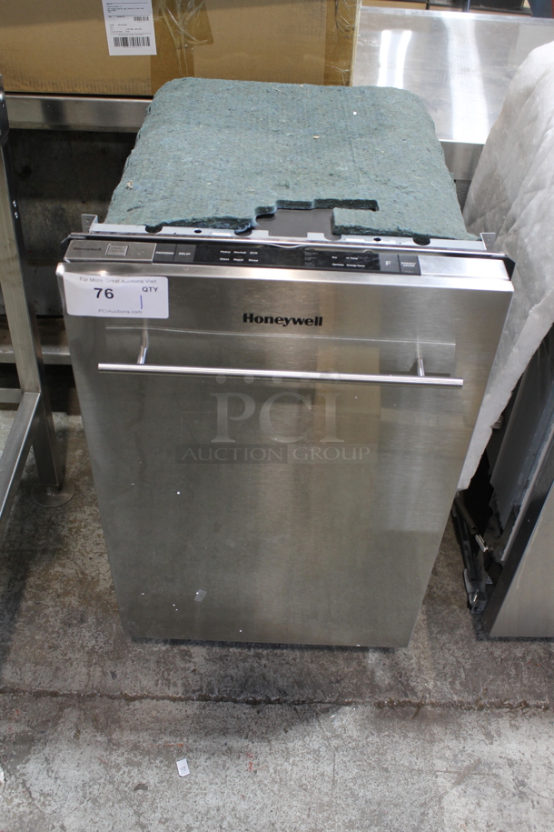 BRAND NEW SCRATCH AND DENT! Honeywell HDS18SS Stainless Steel Undercounter Dishwasher. 120 Volts, 1 Phase. 