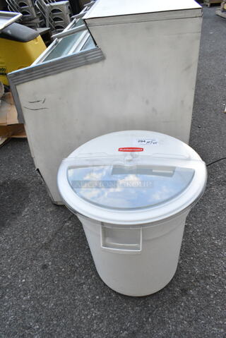 Rubbermaid White Poly Trash Can.