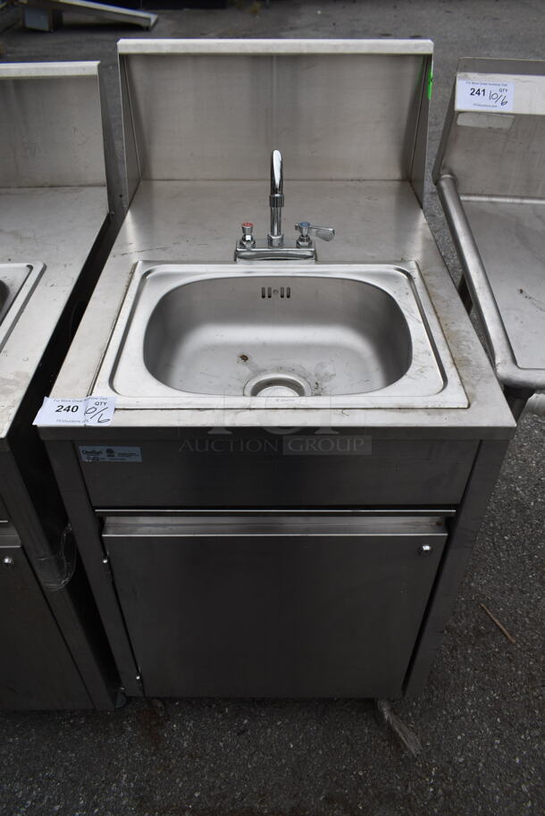 QualServ Stainless Steel Commercial Portable Single Bay Sink on Commercial Casters. 