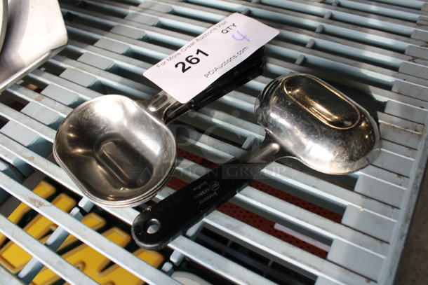 4 Stainless Steel Scoopers. 7.5". 4 Times Your Bid! 