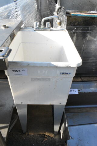 White Poly Single Bay Sink w/ Faucet and Handles. 