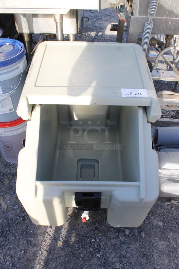 Poly Insulated Portable Ice Bin on Casters. Missing Door.