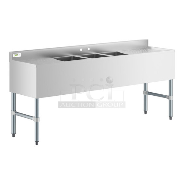 BRAND NEW SCRATCH AND DENT! Regency 600B31014219 3 Bowl Underbar Sink with Two Large Drainboards 